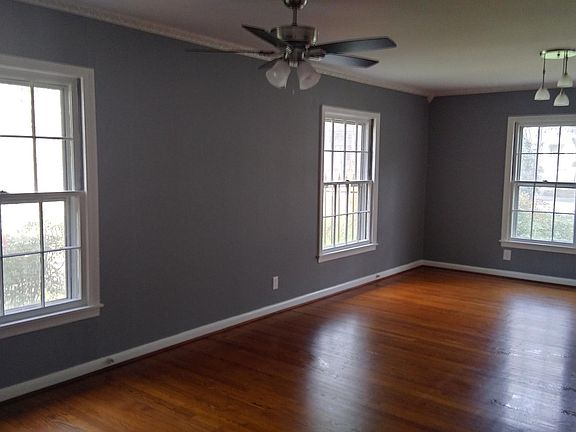 3rd image of 4600 Shoal Creek Blvd