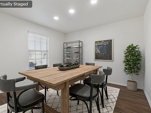 4th image of 2476 French St