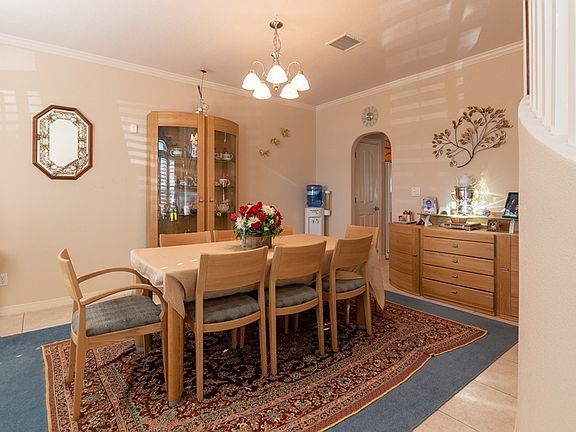 5th image of 6075 Via Hermosa Ct