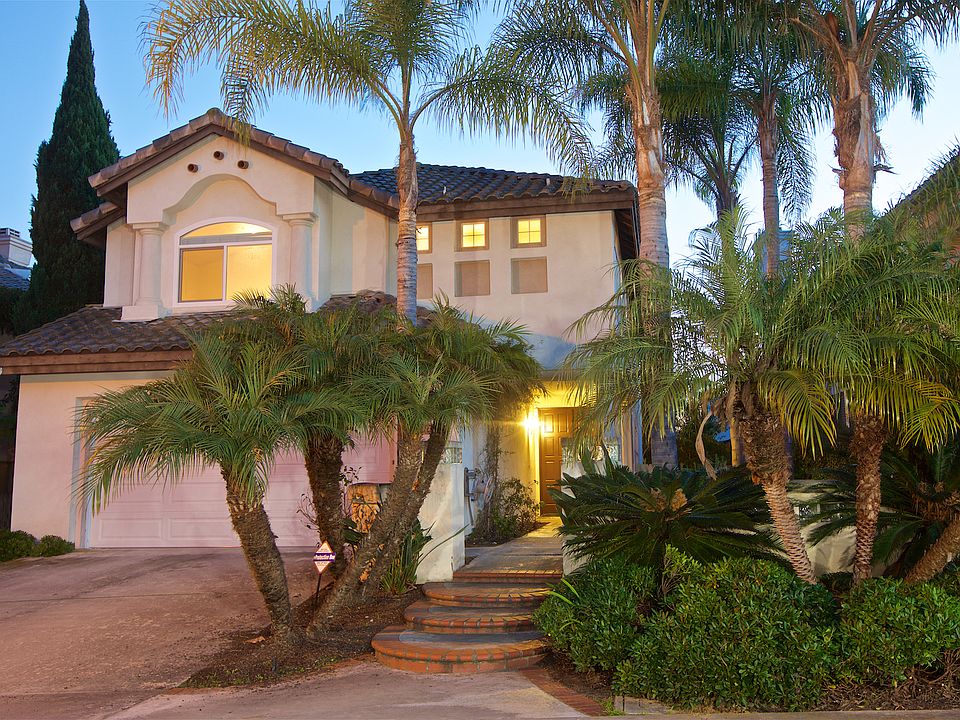 1st image of 4373 Corte De La Fonda