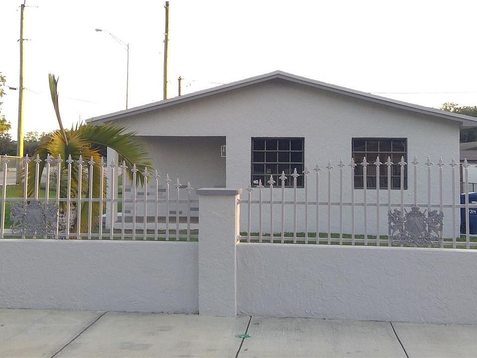 1st image of 2214 NW 170th Ter