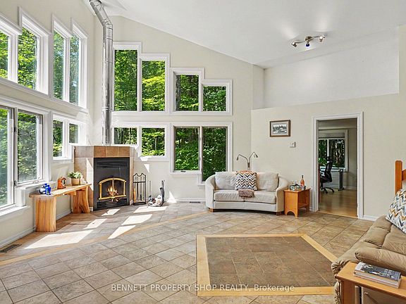 3rd image of 5149 Carp Rd