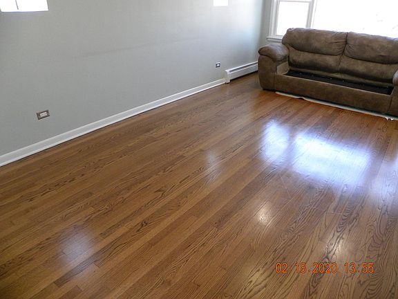 3rd image of 5858 N Mulligan Ave #2