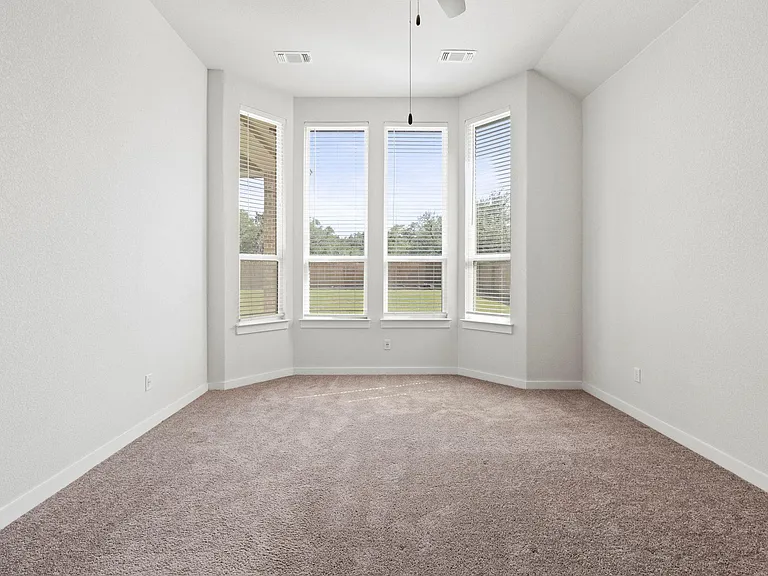 1204 Texas Ash Ln — Photo 19