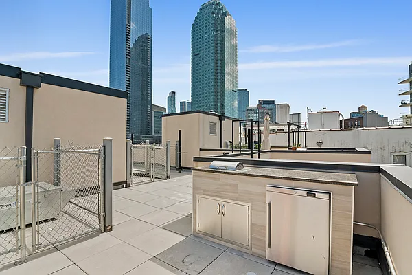 Rented by Corcoran | media 17