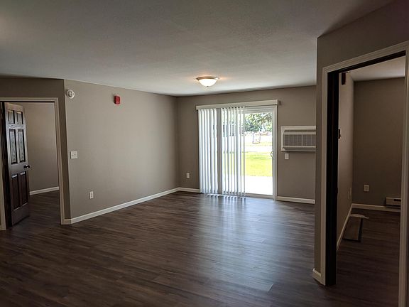3rd image of 301 NW 7th Ave #304