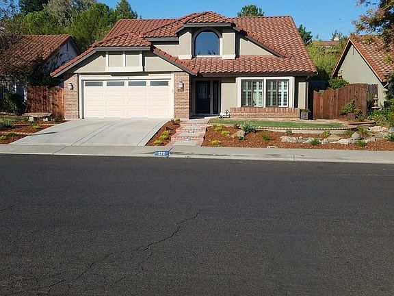 2nd image of 272 Ballindine Dr