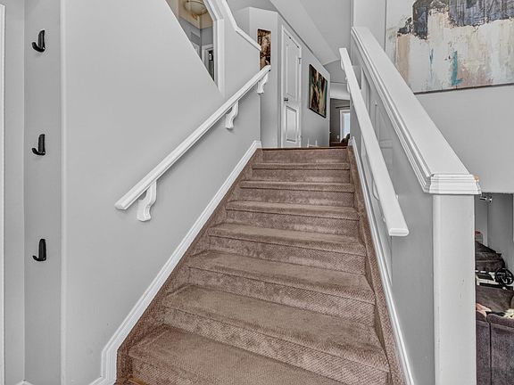 4th image of 5204 159th Ave NW