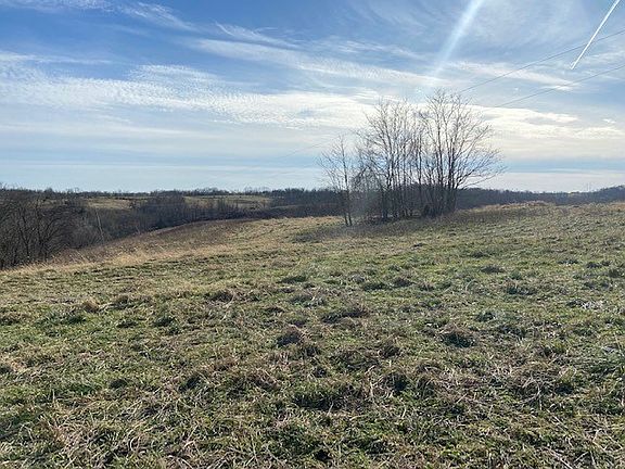 2nd image of 1870 Cane Run Rd
