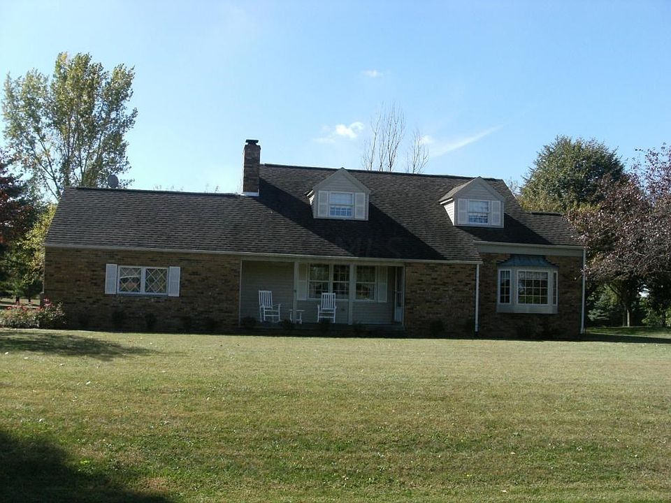 1st image of 21375 Wintergreen Dr