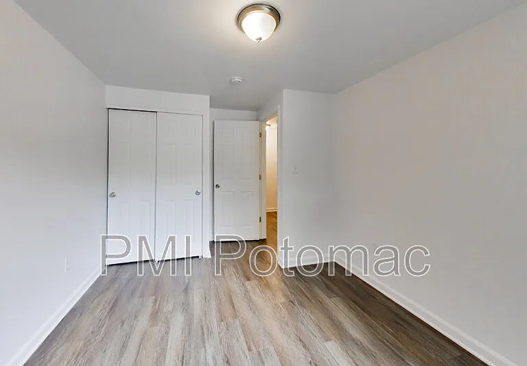 9391 Chadburn Pl — Photo 20