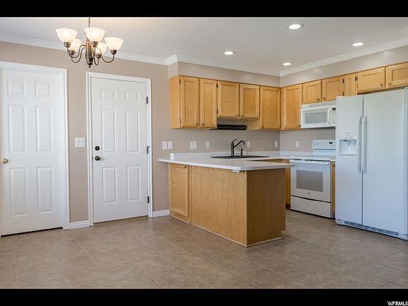 3rd image of 4347 W 11770 S