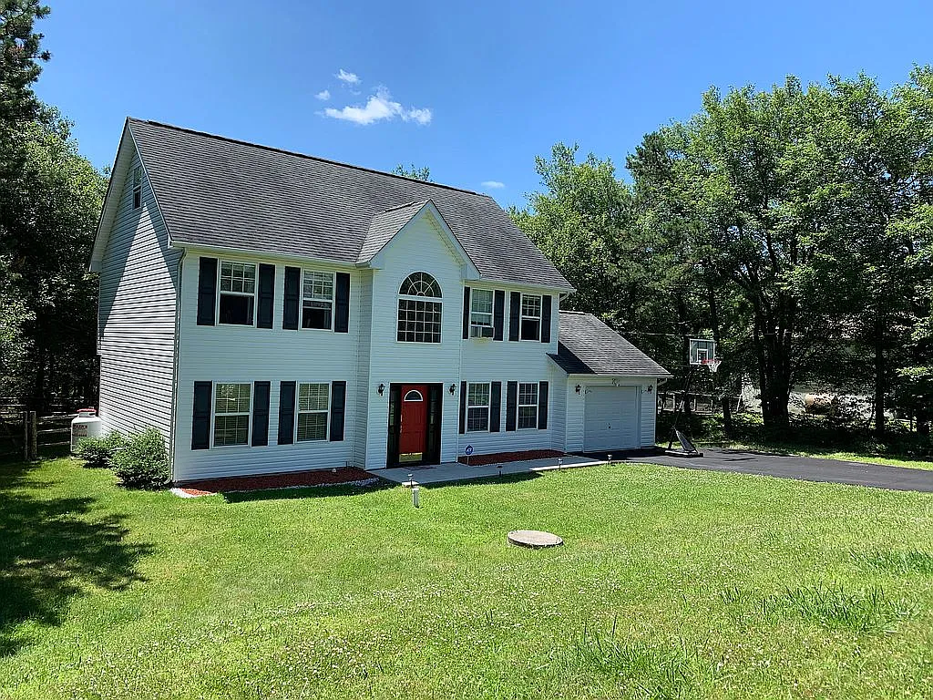 188 Heather Dr photo 1