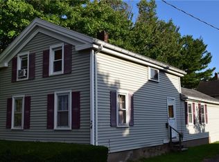 24 E Albion St, Holley, NY 14470