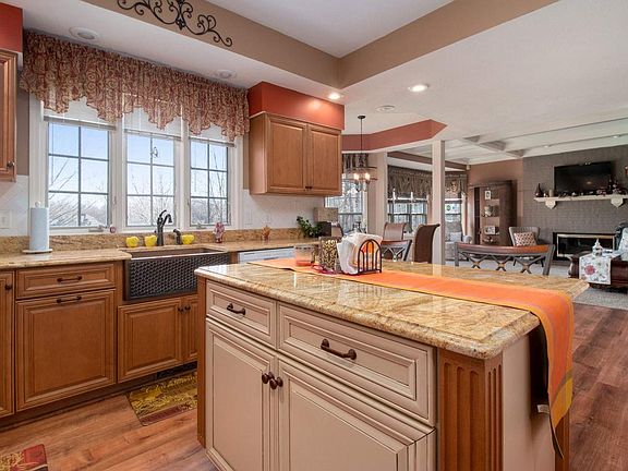 5th image of 60878 Rue Du Lac West Dr