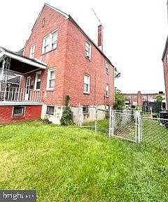 2nd image of 3916 Grantley Rd