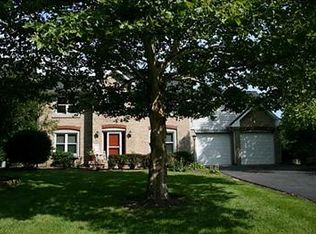 5851 W Country Way, New Palestine, IN 46163