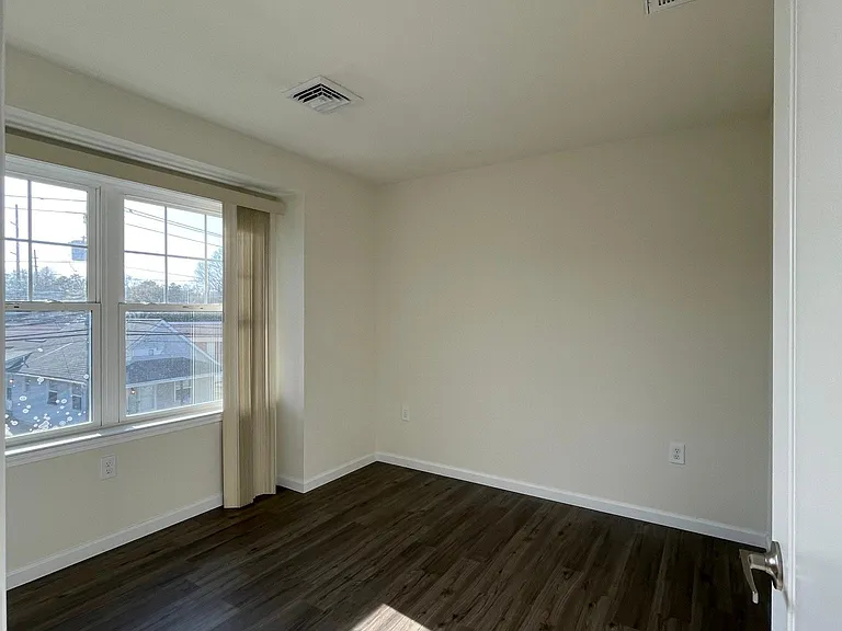 18 Goshen Rd #6 — Photo 15