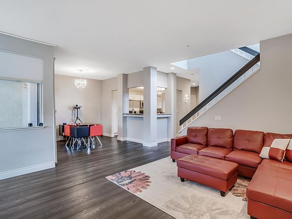 3rd image of 200 San Pedro Cir