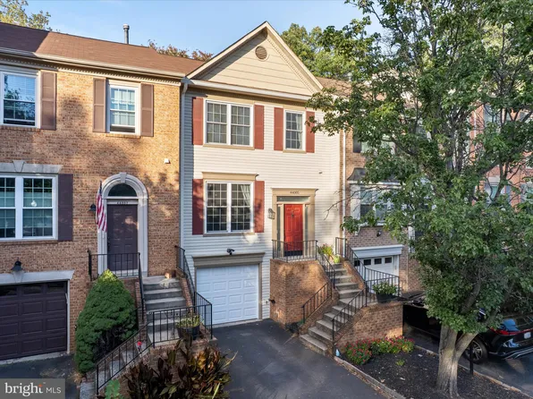 44005 Gala Cir, Ashburn, VA 20147
