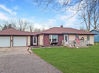 4095 E Carpenter Rd, Flint, MI 48506