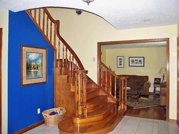 3rd image of 4448 Yale Dr