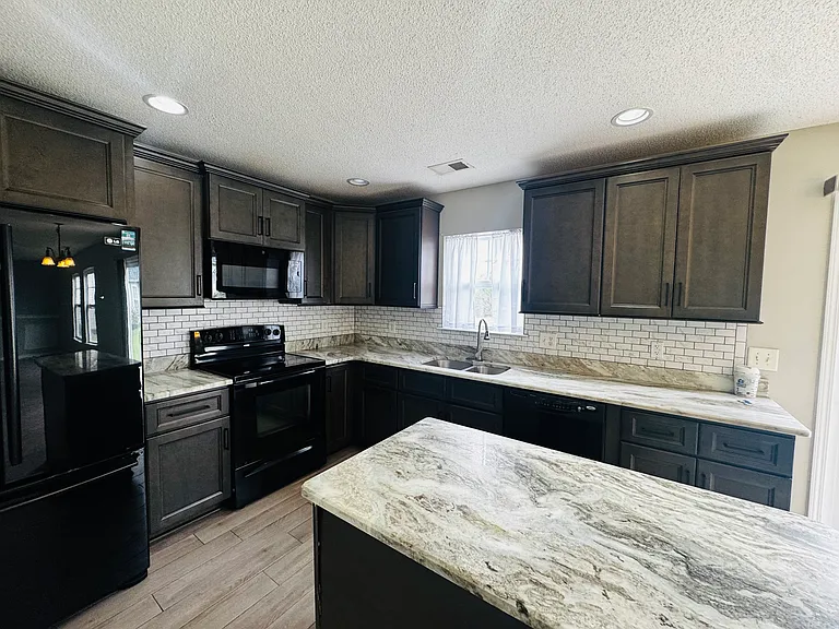 2237 Beauclair Ct — Photo 8