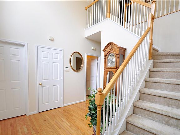 2 Story Foyer