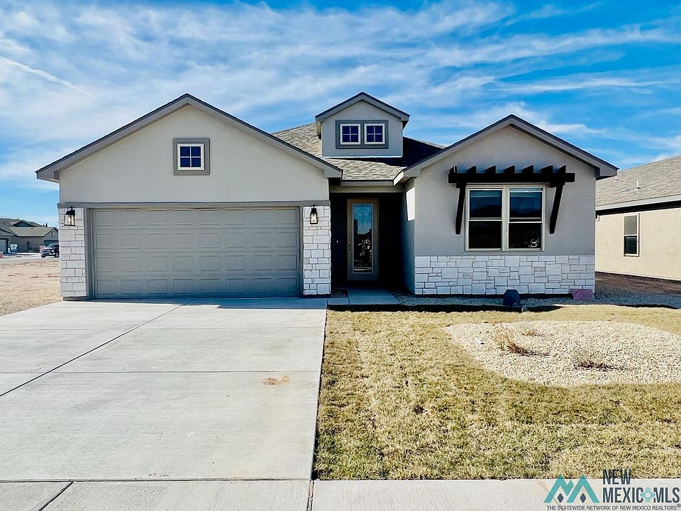 1st image of 2811 N Cielo Azul Dr