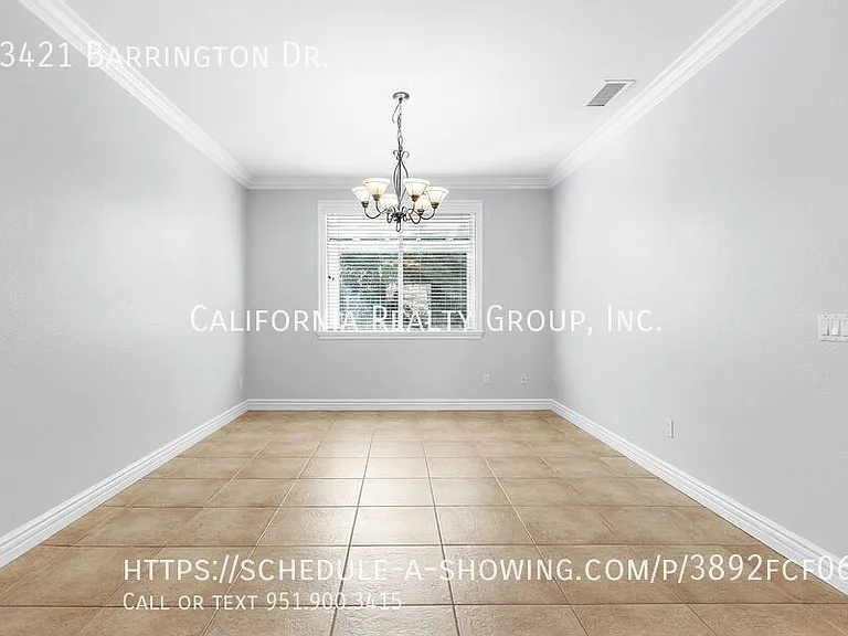 33421 Barrington Dr — Photo 11