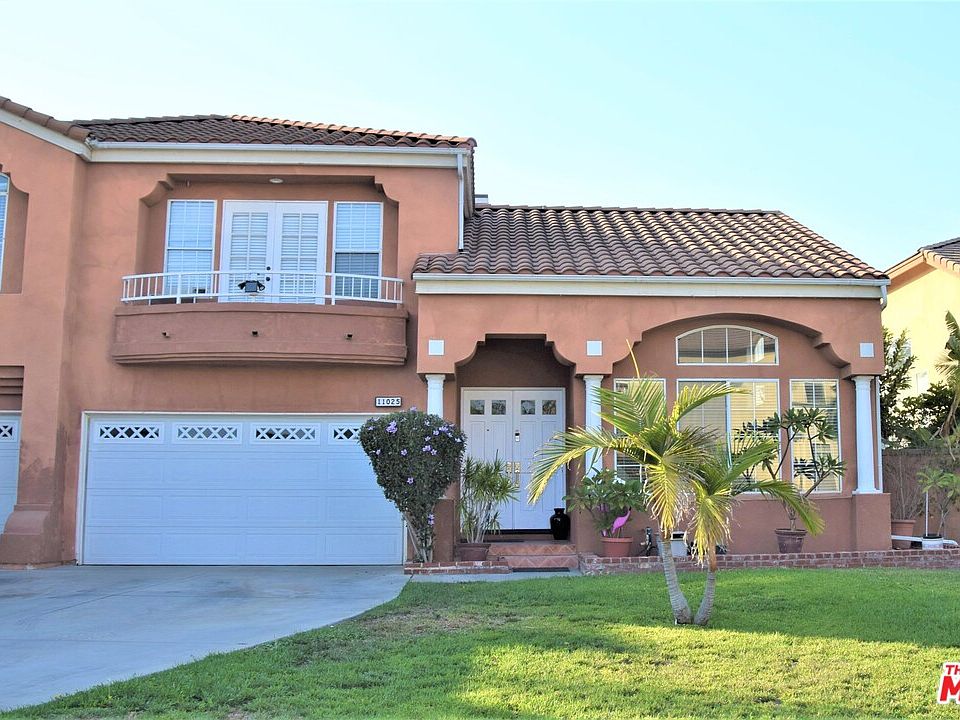 1st image of 11025 Biella Way