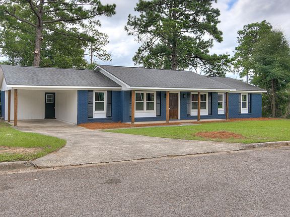 3rd image of 1912 Driftwood Drive