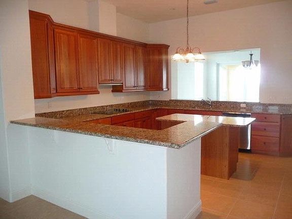 3rd image of 125 Avenue De La Mer #603