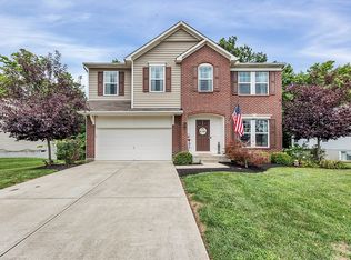 1422 Woodbury Glen Dr, Amelia, OH 45102