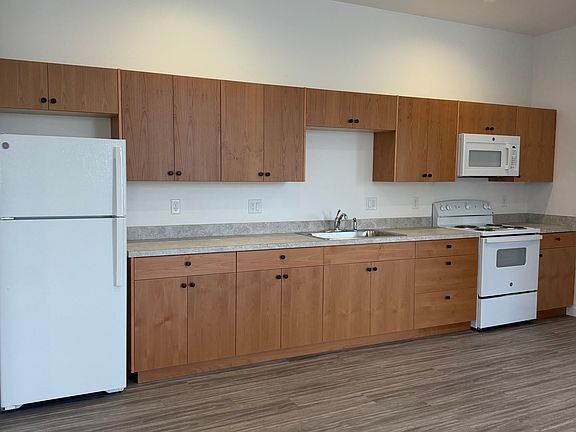 3rd image of 115 Main Ave #207
