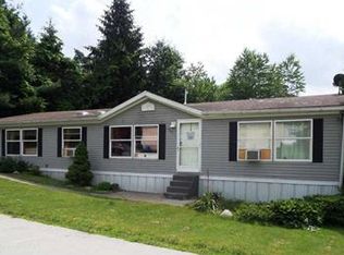 502 Moose Dr, Erie, PA 16509