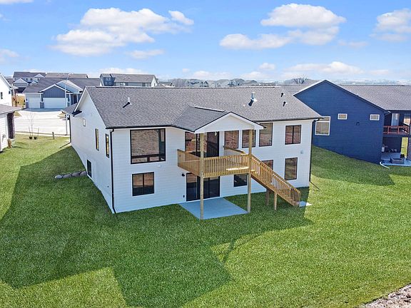 2nd image of 14723 Bentwood Cir
