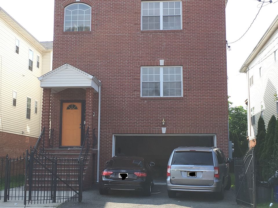 1st image of 159-161 Badger Ave #1