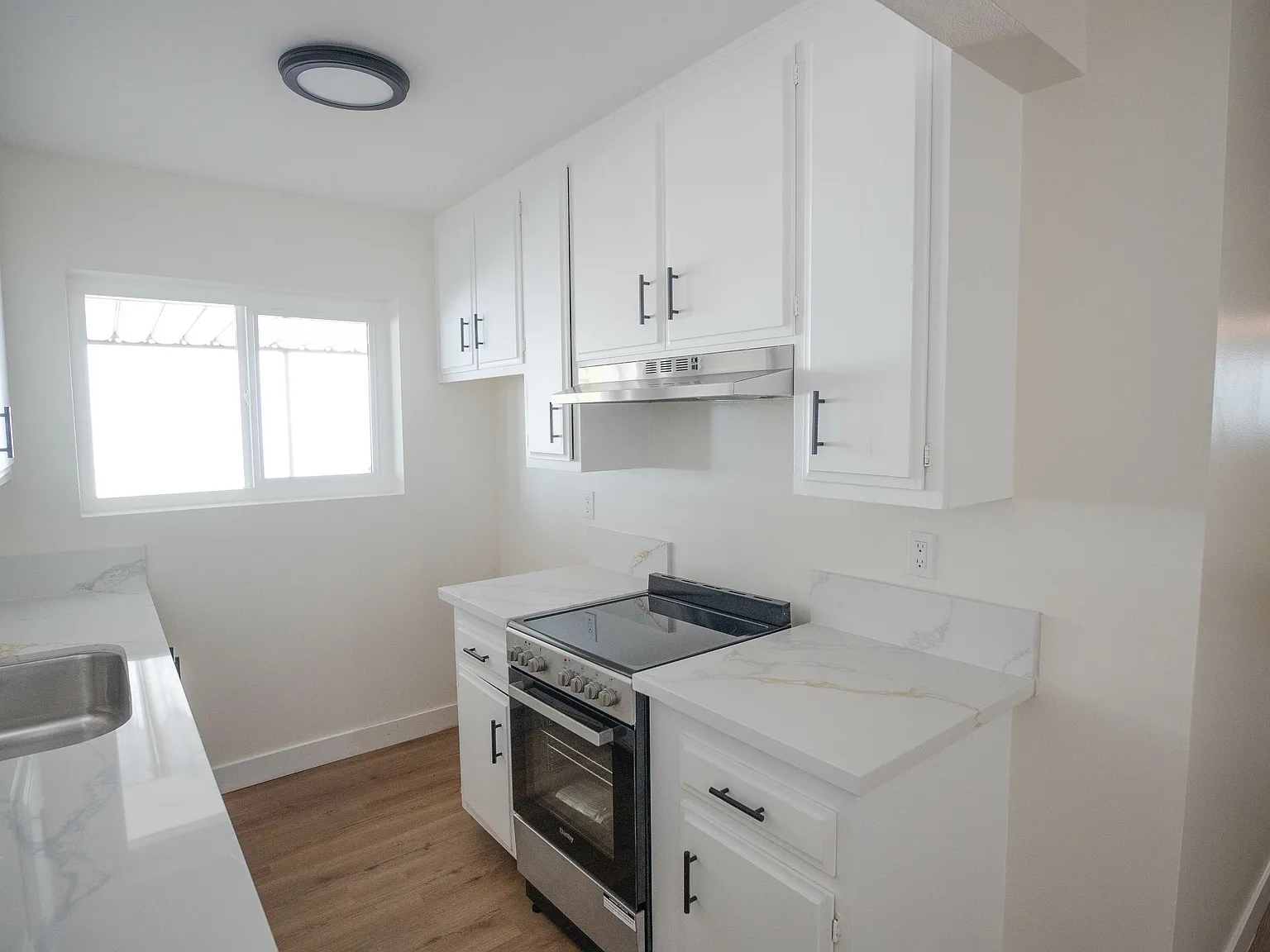 825 W 167th St- Unit 5 — Photo 3