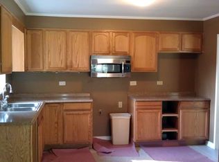 502 Wildwood Dr, Park Forest, IL 60466