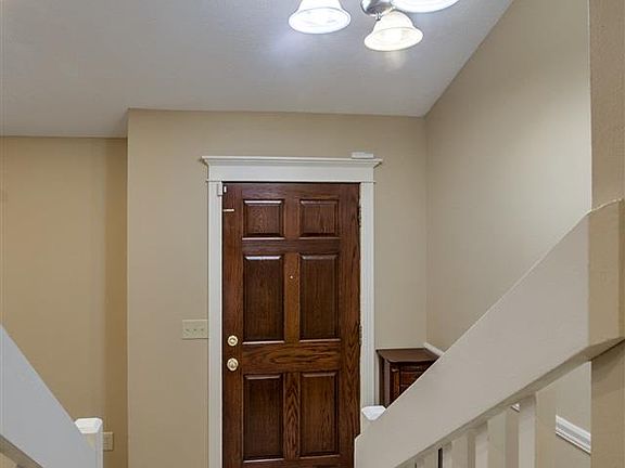2nd image of 12849 Grant Cir