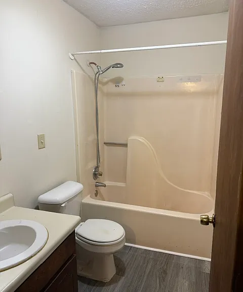109 Jay Ln #A — Photo 8