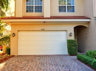 4701 Artesa Way E, Palm Beach Gardens, FL 33418