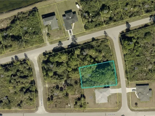 2603 Ida Ct, Lehigh Acres, FL 33971