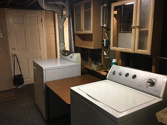 2nd image of 2227 Hood Ave