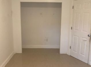 440 Castle Hill Ave, Bronx, NY 10473