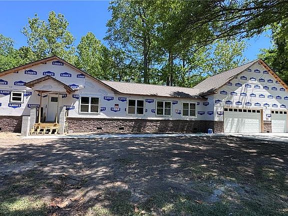 2nd image of 3504 Old Mill Rd
