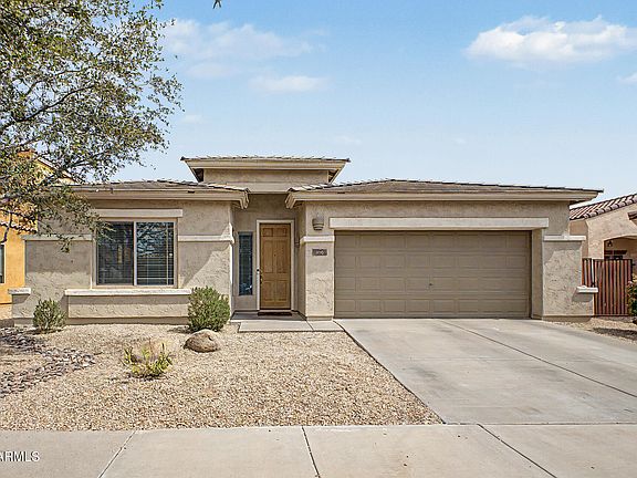 2nd image of 896 E LA COSTA Place