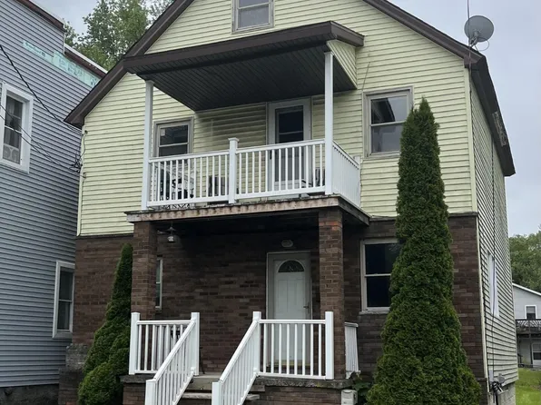 533 E Pine St, Olyphant, PA 18447