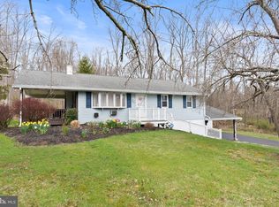1103 Peevy Rd, East Greenville, PA 18041